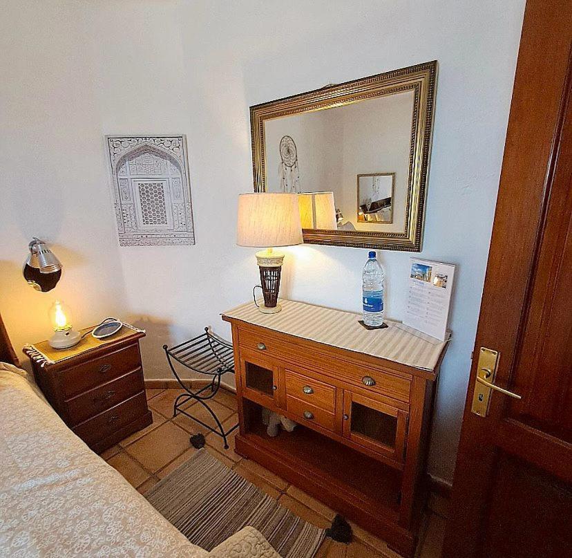 Bed and Breakfast Tipica Lanzarote House Only Adults Tías Pokoj fotografie